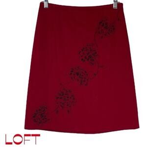 LOFT Red Black Embroidered Floral Wool Skirt Size 4P